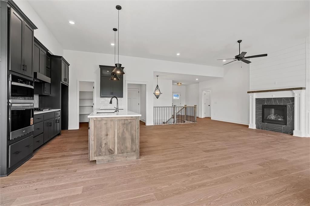 9915 Stockdale Road — photo 11