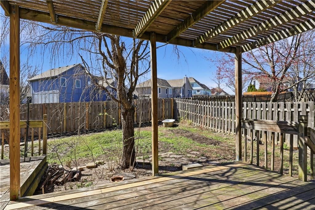 1244 SW Crossing Drive — photo 37