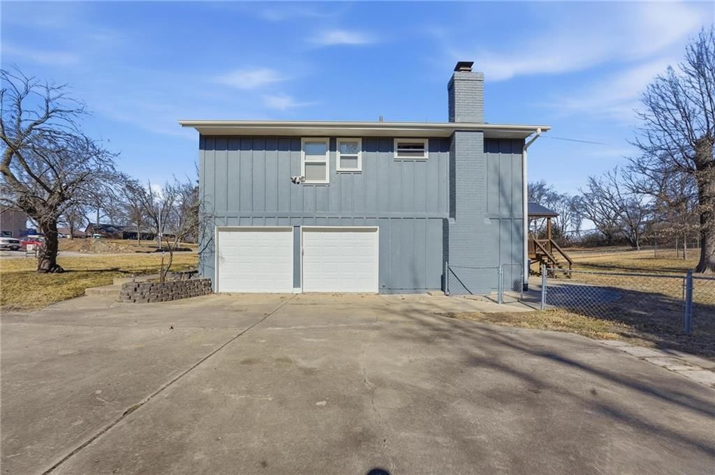 7001 N Cosby Avenue — photo 42