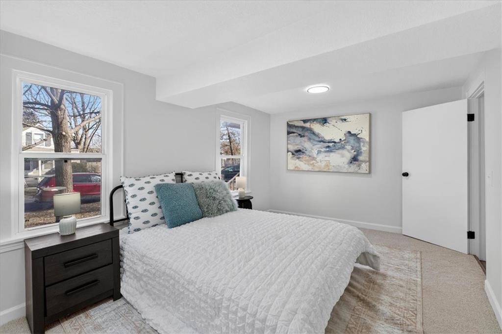 121 N Blake Street — photo 12