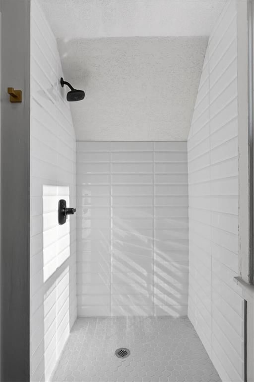 121 N Blake Street — photo 30