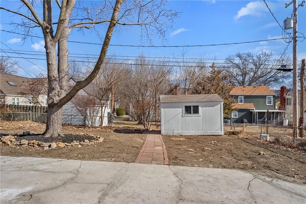 6531 Holmes Road — photo 44