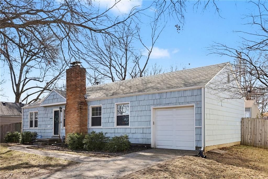 5642 Horton Street — photo 2