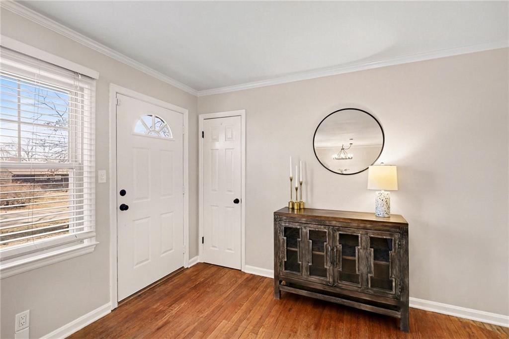 5642 Horton Street — photo 5
