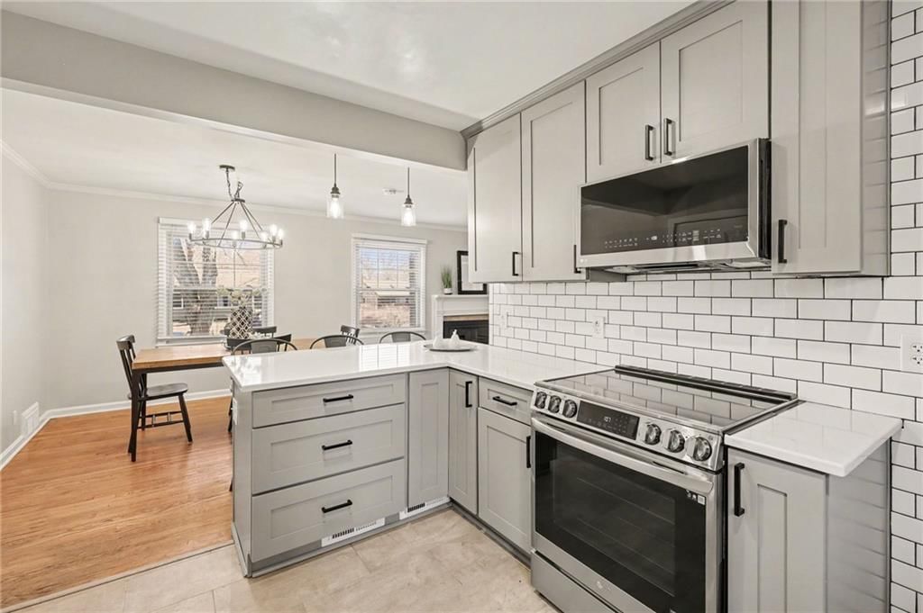 5642 Horton Street — photo 14