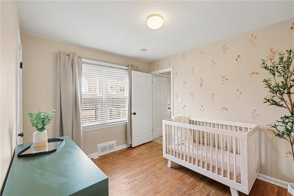 5642 Horton Street — photo 18