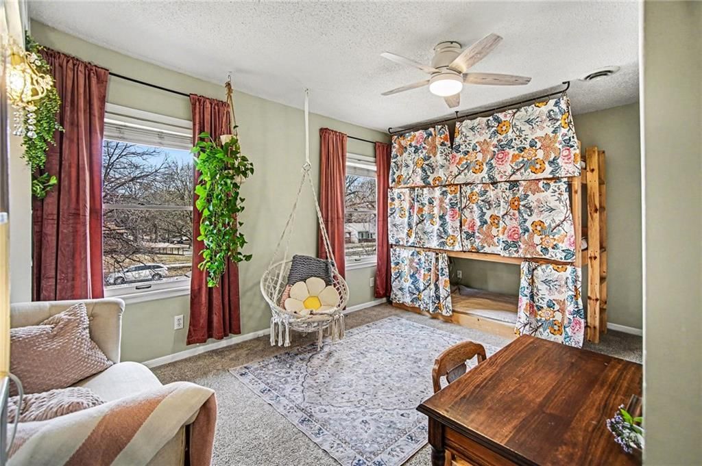 404 N GLADSTONE Boulevard — photo 17