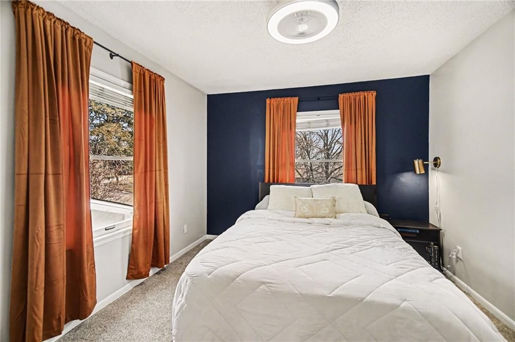 404 N GLADSTONE Boulevard — photo 23