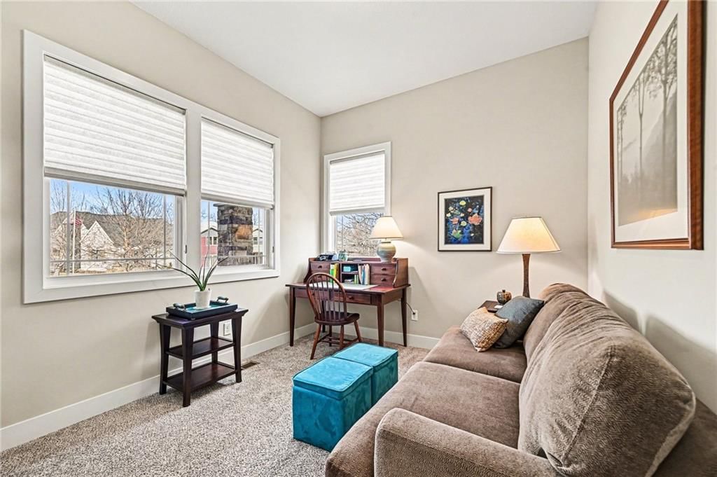 8915 NE 80th Terrace — photo 11