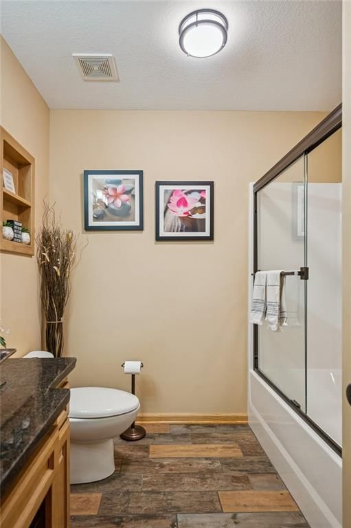 11200 Nogard Avenue — photo 12