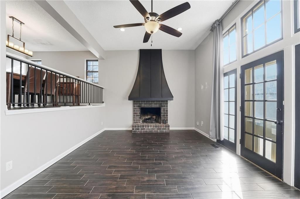 10132 Locust Street — photo 9