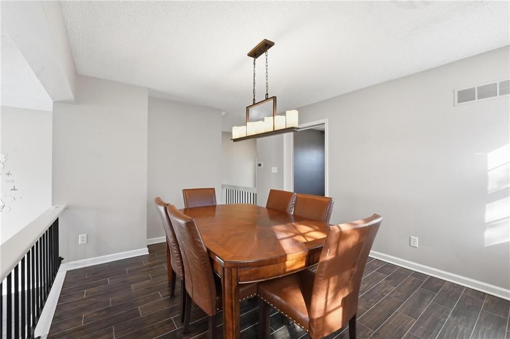 10132 Locust Street — photo 13
