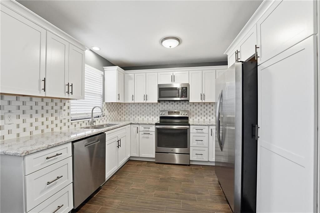 10132 Locust Street — photo 14