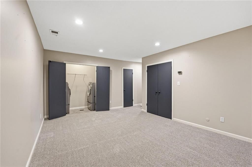 10132 Locust Street — photo 24