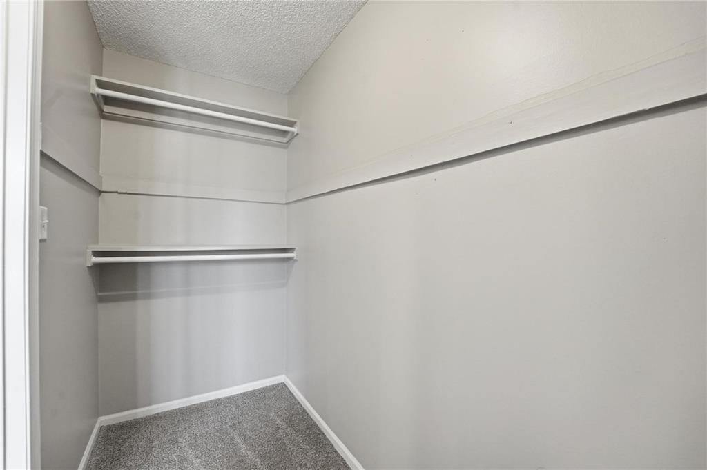 10132 Locust Street — photo 31