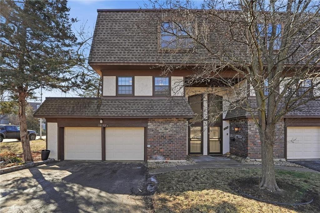 10132 Locust Street — photo 40