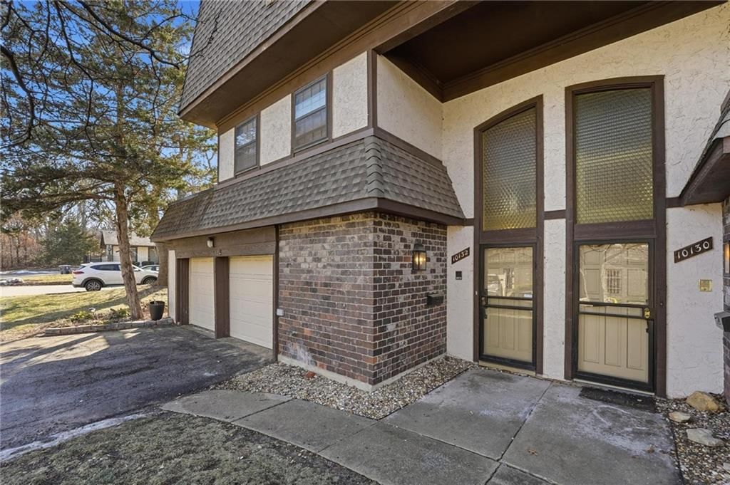 10132 Locust Street — photo 41