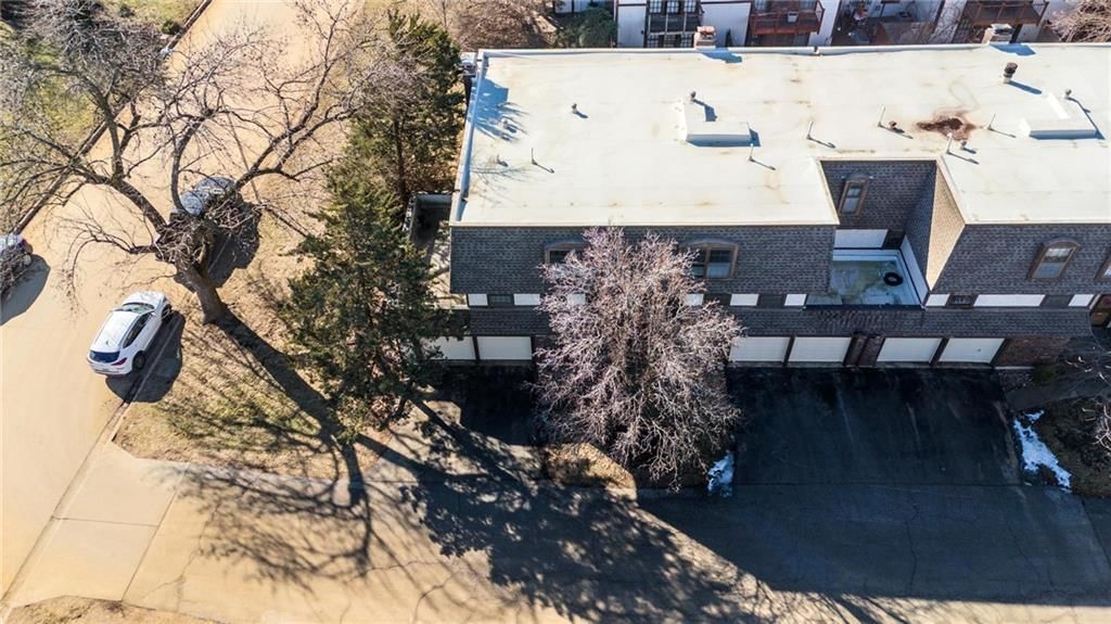 10132 Locust Street — photo 49