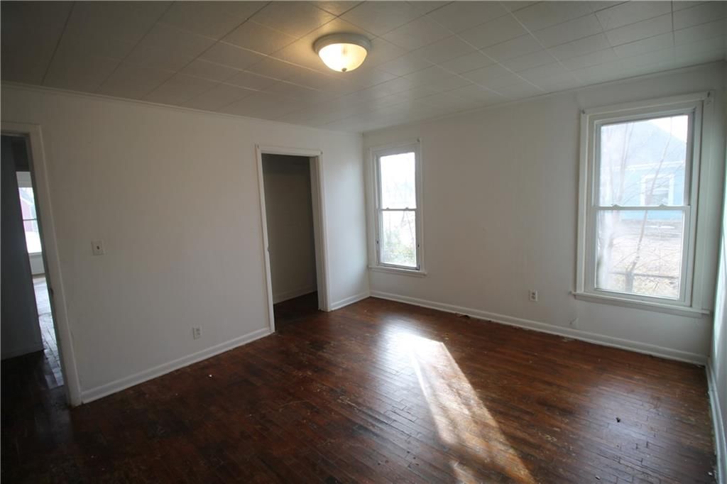 910 W 9th Street — photo 7