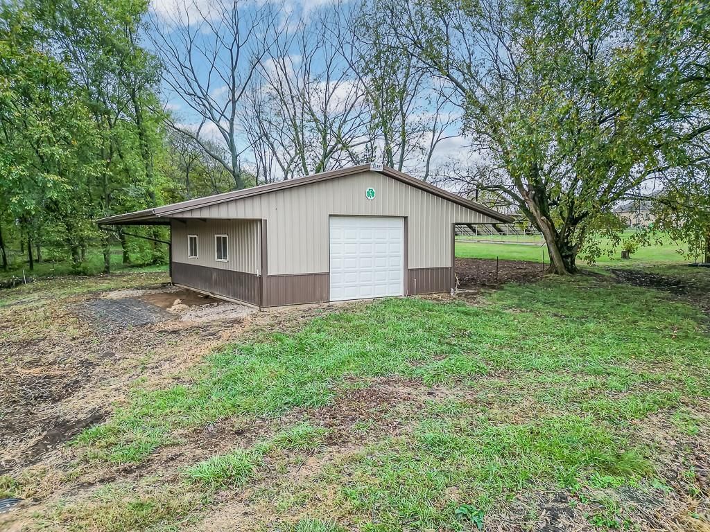 924 E 1938th Road — photo 13