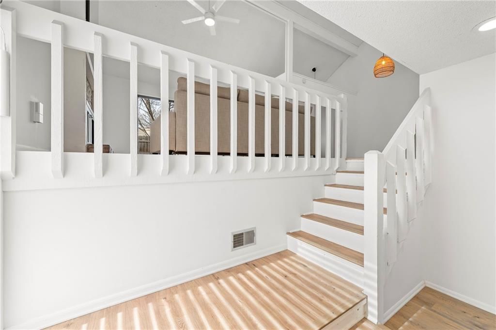 6010 N Bellefontaine Avenue — photo 6