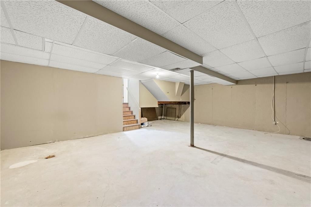 6010 N Bellefontaine Avenue — photo 27