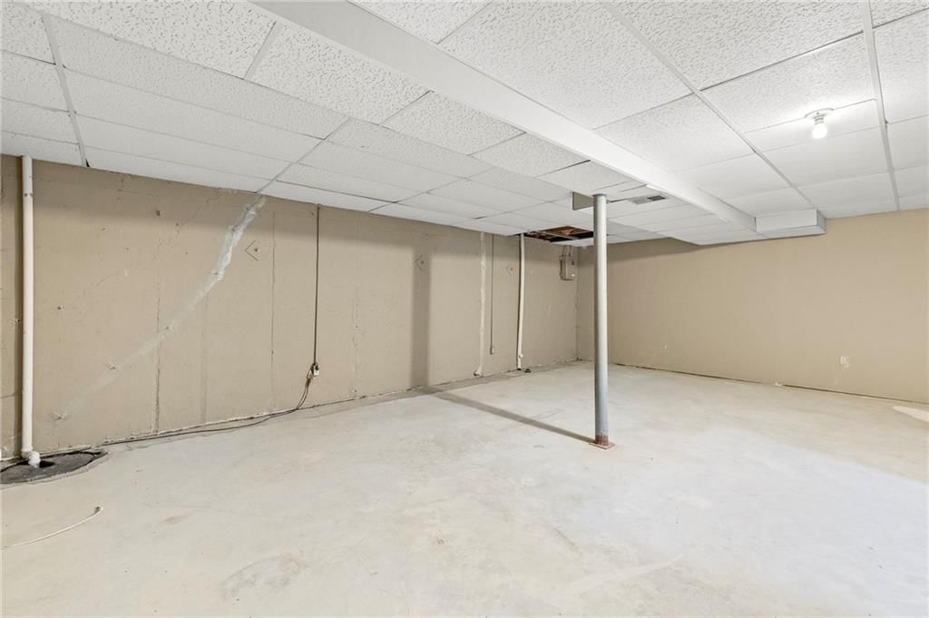 6010 N Bellefontaine Avenue — photo 28