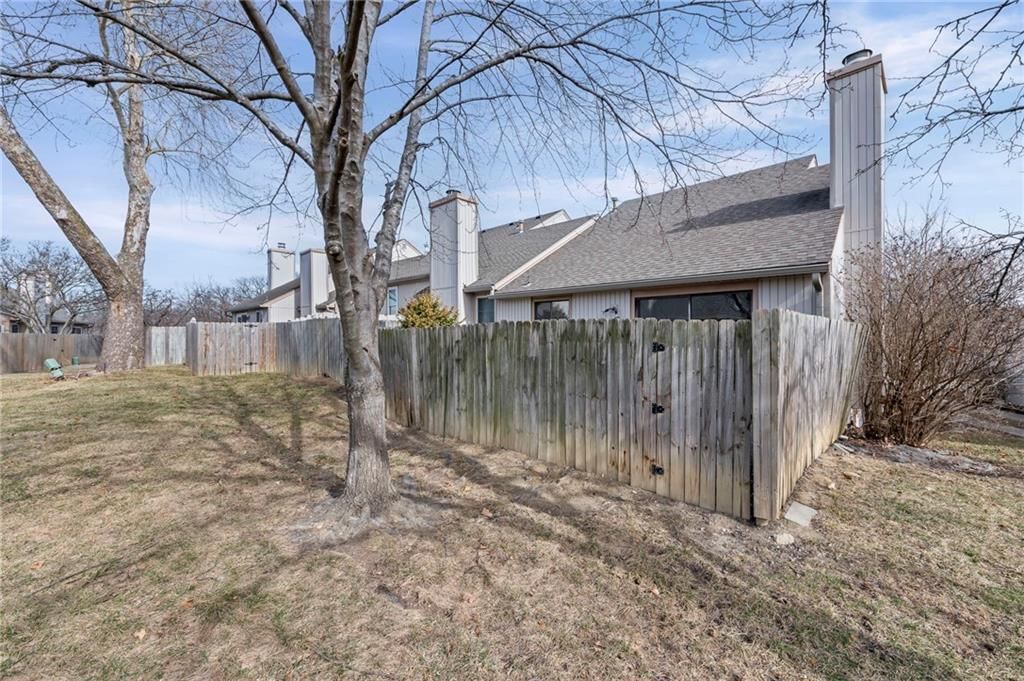 6010 N Bellefontaine Avenue — photo 31