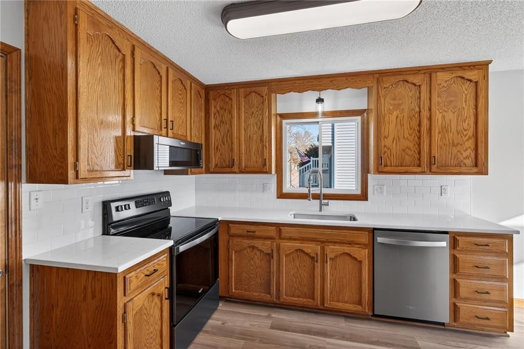 205 Dawn Avenue — photo 3