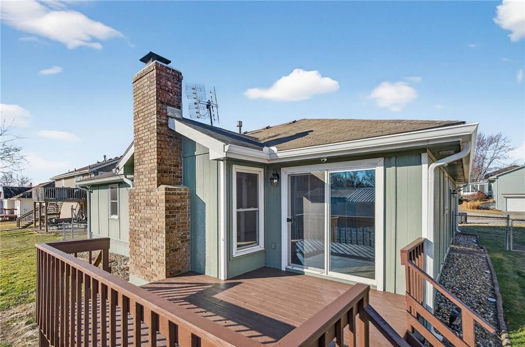 205 Dawn Avenue — photo 4