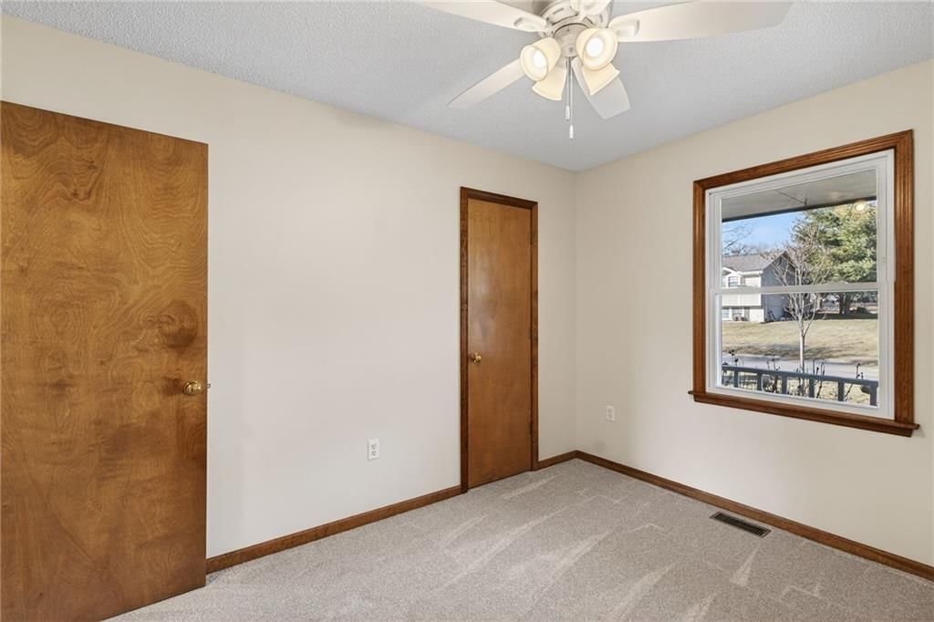 205 Dawn Avenue — photo 15