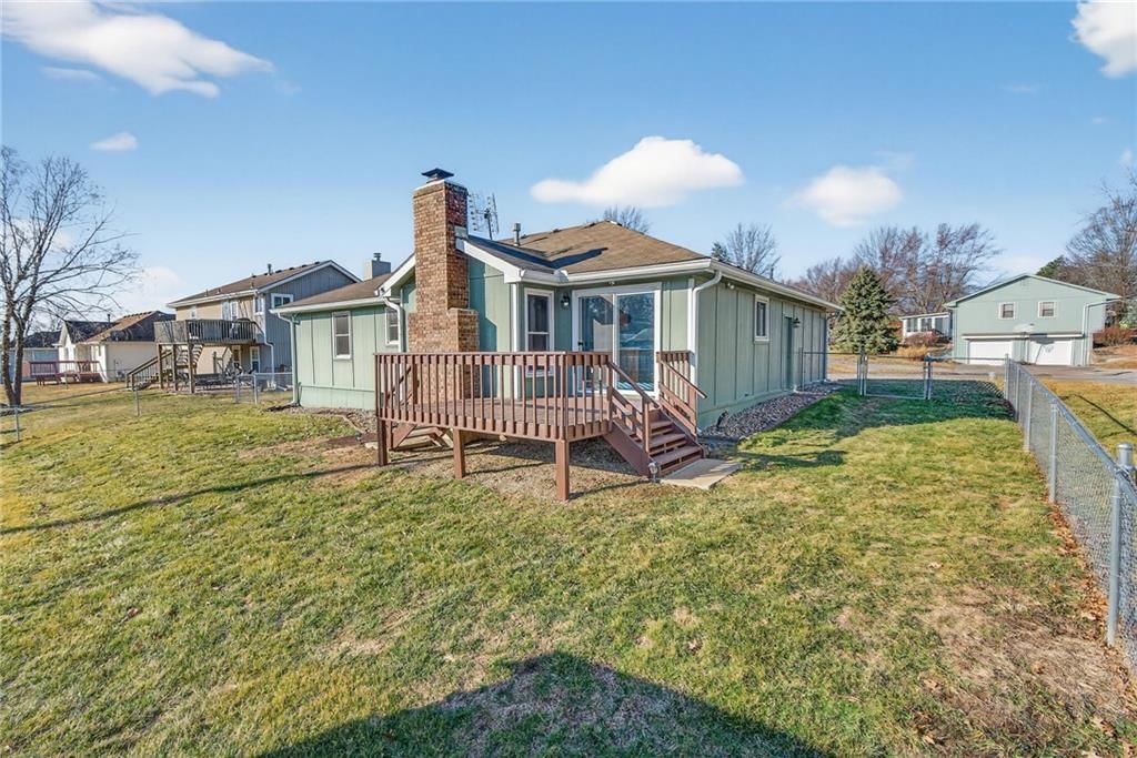 205 Dawn Avenue — photo 31