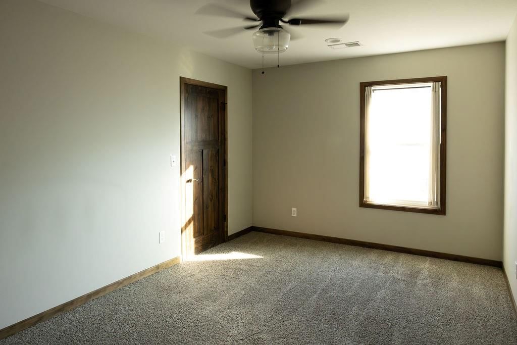 511 S 2nd Street — photo 6