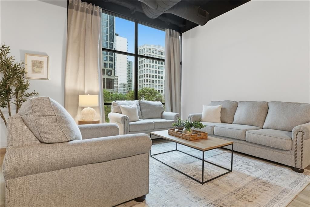 1101 Walnut Street — photo 3