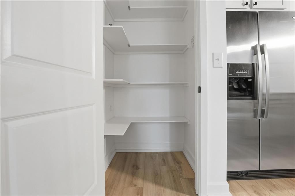 1101 Walnut Street — photo 11