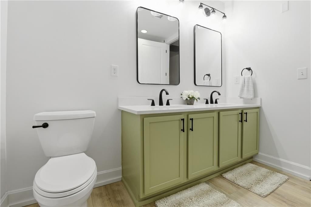 1101 Walnut Street — photo 15