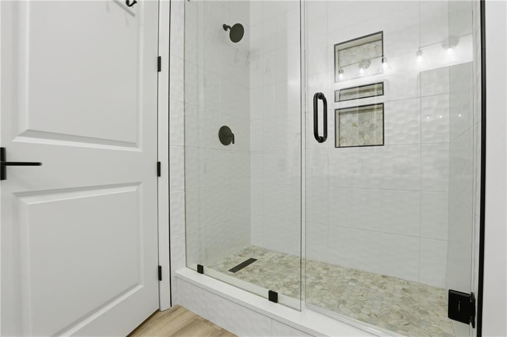 1101 Walnut Street — photo 16