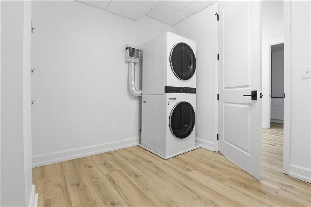 1101 Walnut Street — photo 20