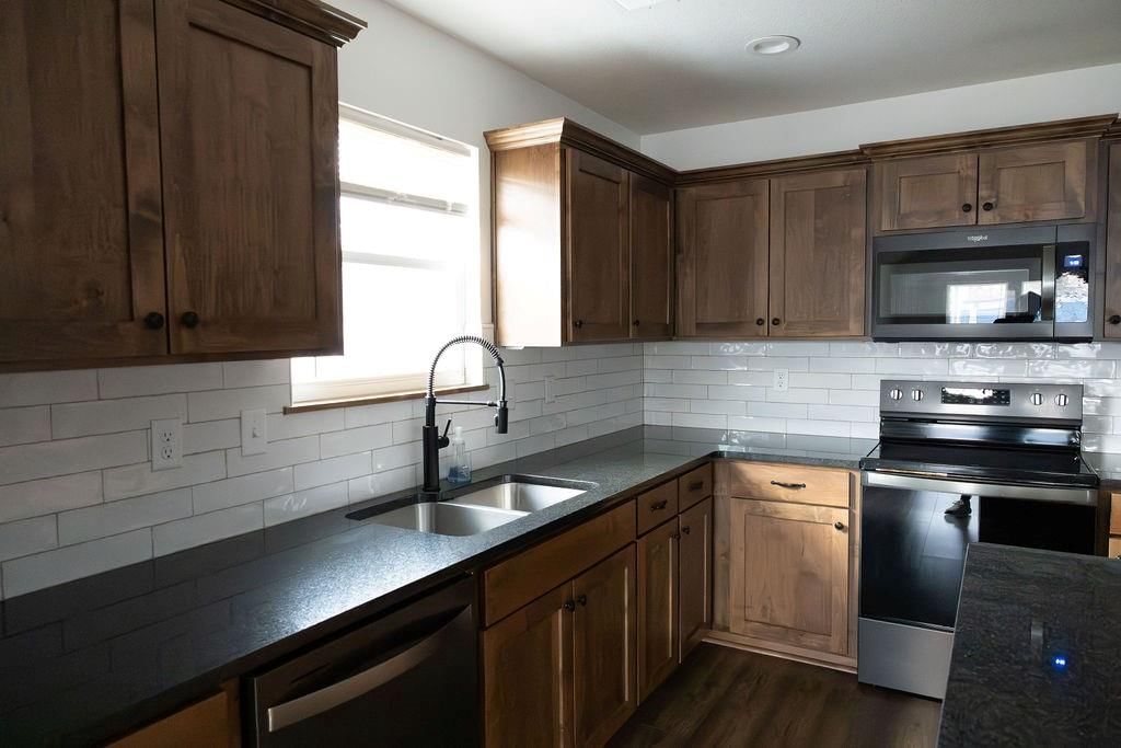 609 W Dryden Street — photo 28
