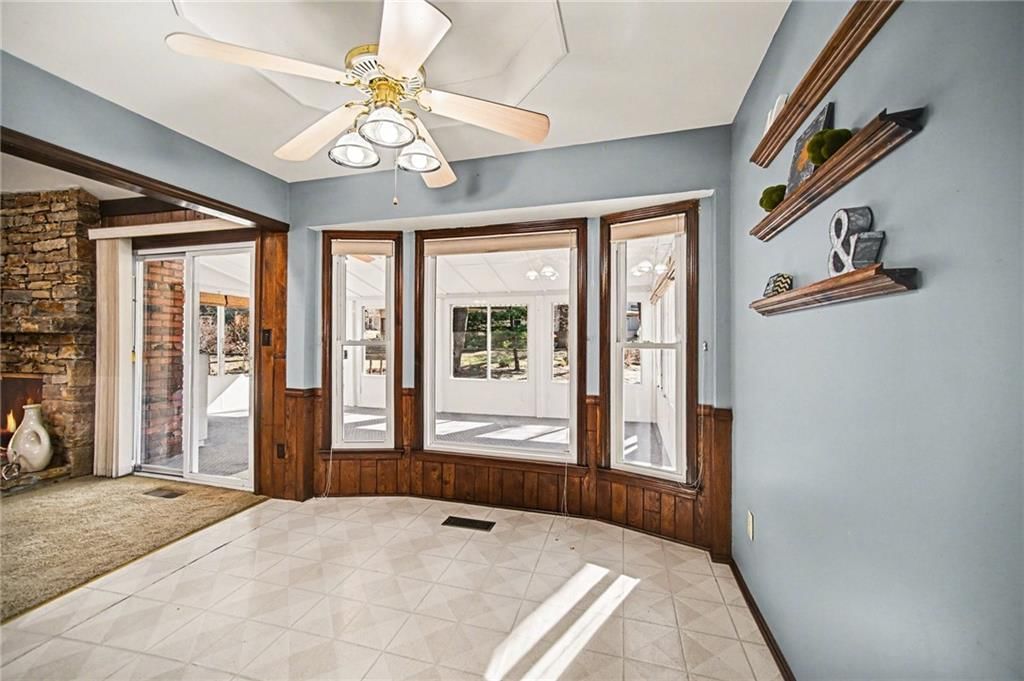 8914 Country Hill Court — photo 12