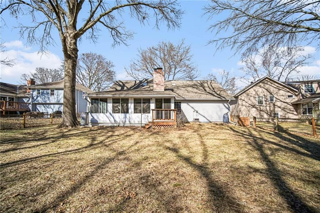 8914 Country Hill Court — photo 24