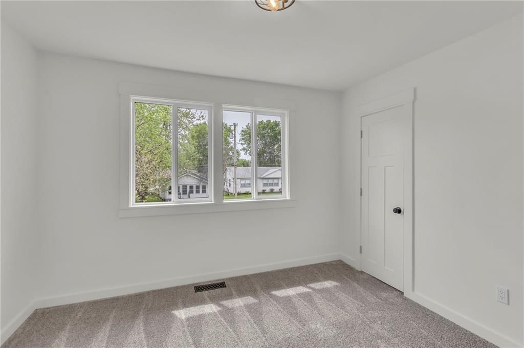 800 Pacific Avenue — photo 32