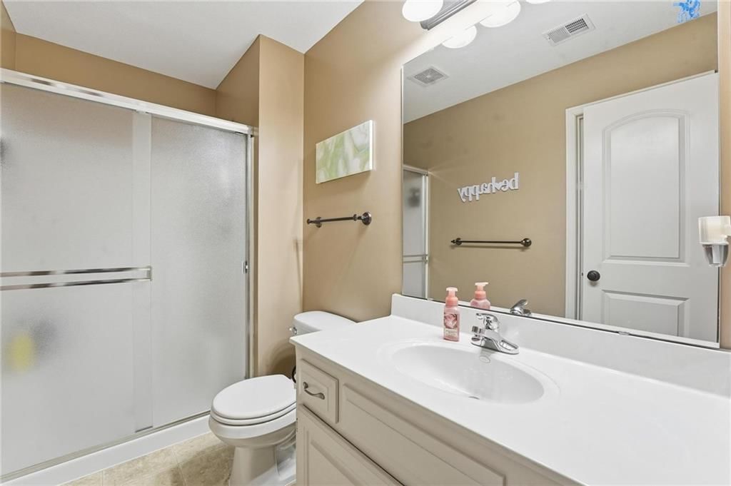 9407 N Laurel Avenue — photo 42