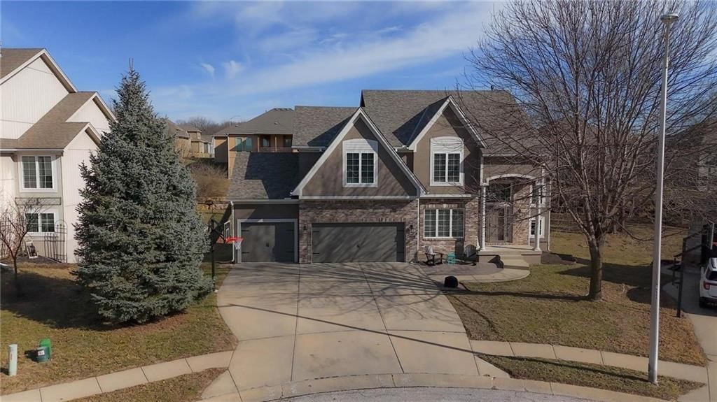 9407 N Laurel Avenue — photo 61