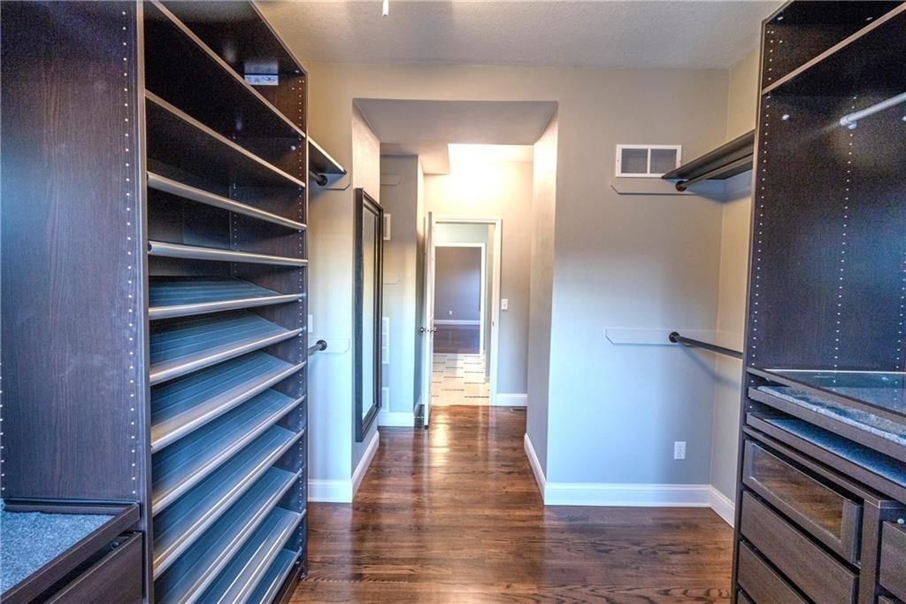 8643 N Myrtle Avenue — photo 22