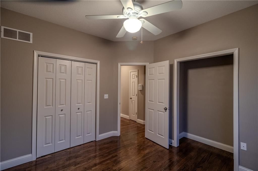 8643 N Myrtle Avenue — photo 25