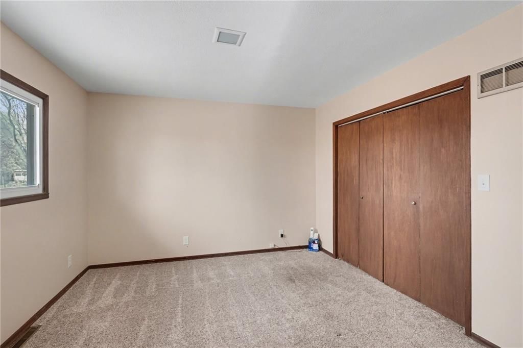 112 Walnut Court — photo 13