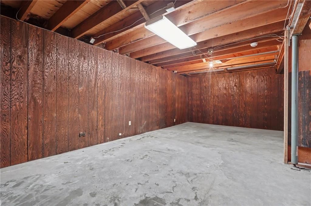 112 Walnut Court — photo 24