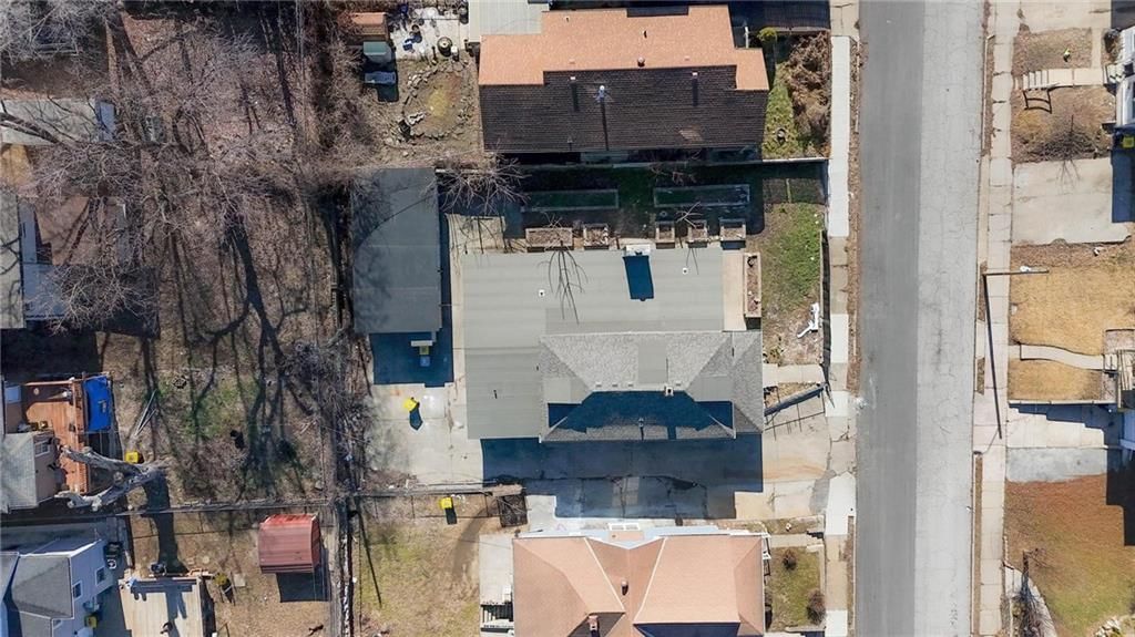 1407 Colorado Avenue — photo 30