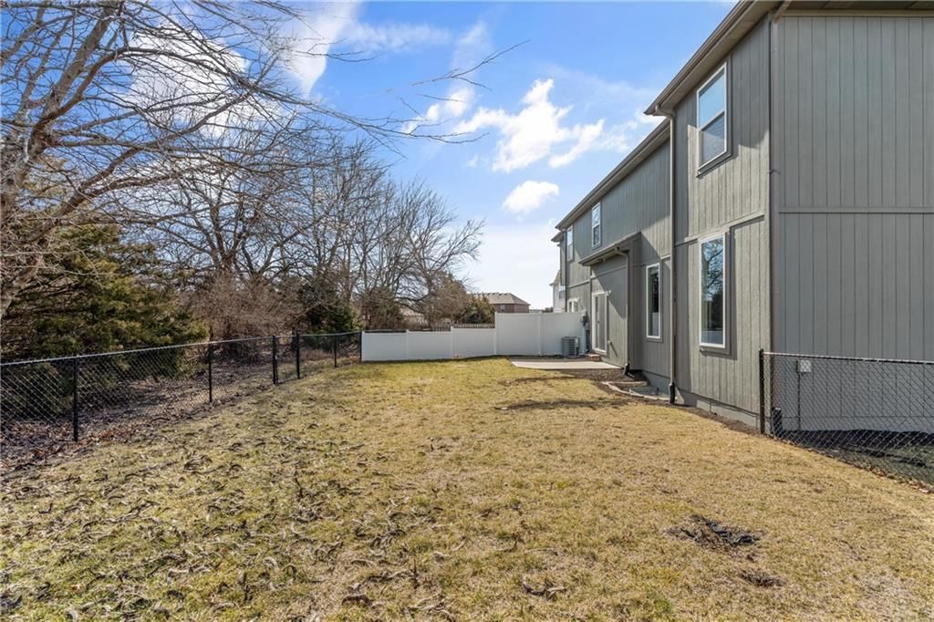 7529 McCoy Street — photo 22